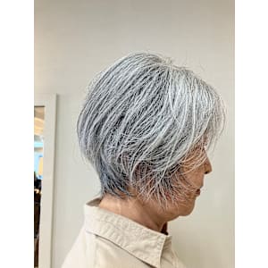 ショートグラデーションレイヤーウルフ - 美容室Stella【ステラ】掲載中