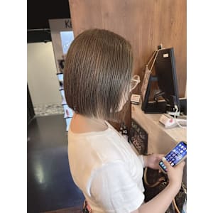 グレージュボブ