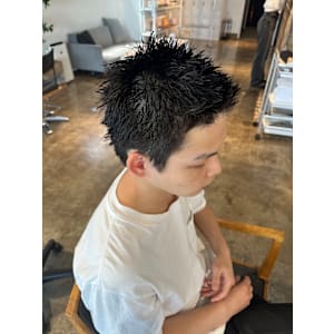 スパイキーショート