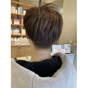 刈り上げスタイル