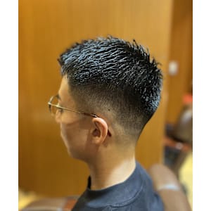 銀座　理容室　フェードカット　ショートスタイル