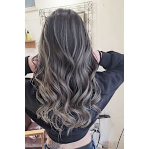 輝くハイライト・ロングヘア