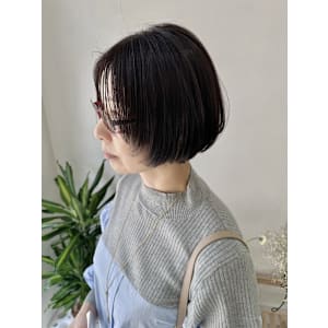 顔回りレイヤー/ショートボブ/アースカラー/ニュアンスカラー