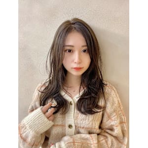 【monaco】動きたっぷりレイヤーカット/レイヤー×ロング