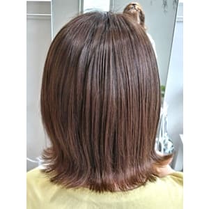 オリーブブラウン