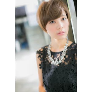 大人ナチュラルショート・デザインカラー