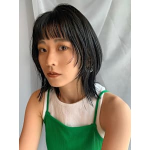 【 顔周りレイヤー × オリーブグレージュ 】浅野美紀