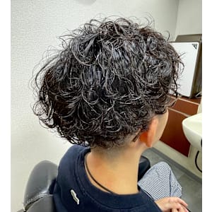 ワンランク上のオシャレ！！ツイストスパイラルパーマ☆