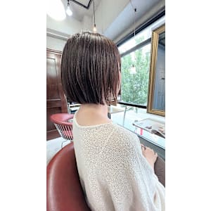 切りっぱなしボブ - Lourdes hair design【ルルドヘアーデザイン】掲載中