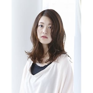 やわらかセミロング