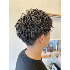 ツイストスパイラル/メンズカット/刈り上げ