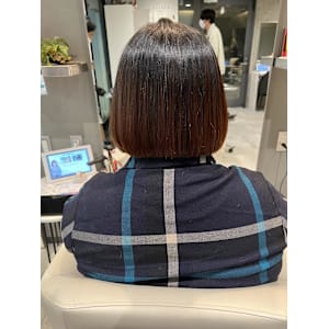 姫カットカールセミディシアーカラー