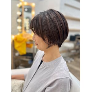 小顔見えひし形ショートボブ☆