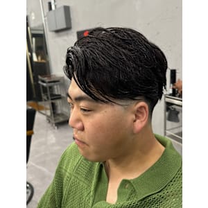 WAVY 桜木町店×フェード