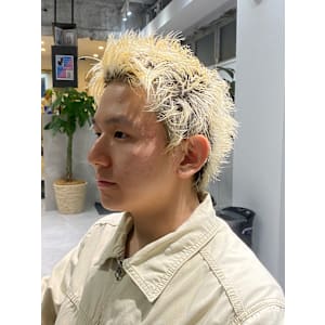 スパイキーショート/ハイトーンブロンド - NOBLESSE-NOIR-(ノブレス ノアール）【ノブレスノアール】掲載中