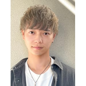 メンズマッシュ×ハイトーンカラー