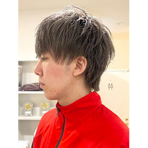 刈り上げないマッシュ/グレージュカラー