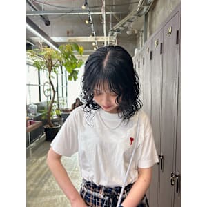 ミディアムパーマ