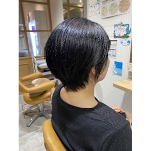 ブルーブラック