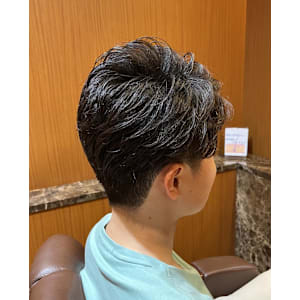 銀座　理容室　個室　メンズナチュラルパーマ