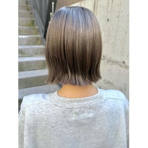 【pignon】アッシュグレージュ　ミニボブ　ぱつっとボブ