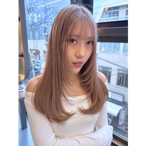 髪質改善　ミルクティーベージュ　ロングレイヤー　薄め前髪
