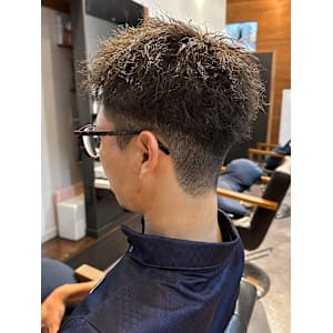 【IRIE 赤坂】ツイストパーマ×スパイキーショート