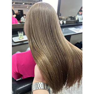 ミルクティーベージュ