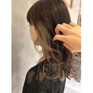 ベージュ×ベージュ【acala吉祥寺】