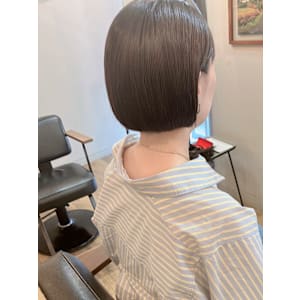 ミニボブスタイル