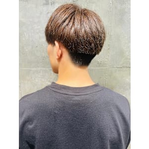 ツーブロックマッシュ ブラウンカラー 