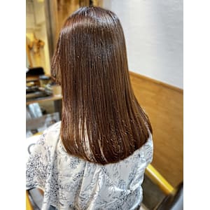 髪質改善　ストレート　ロング　ベージュ　うるツヤ　美髪