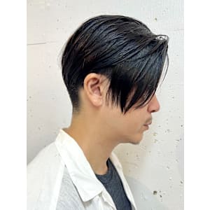 大人メンズ刈り上げツーブロック前下がりメンズライクショート