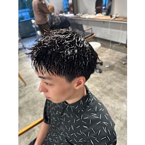 スパイキーショート