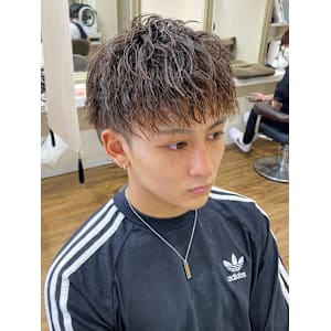 横浜メンズツイストパーママッシュパーマツイストスパイラル 