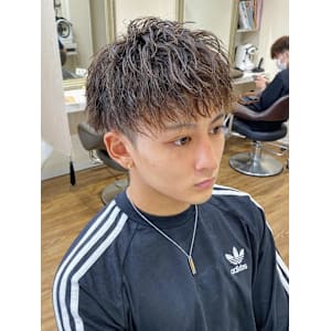 横浜メンズマッシュパーマツイストパーマツイストスパイラルヘア