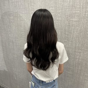 ダークブラウン