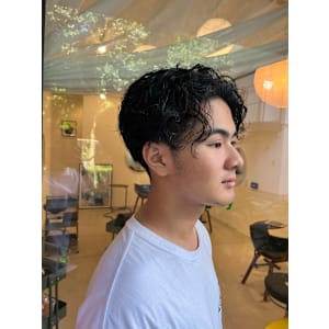 癖毛活かしショート