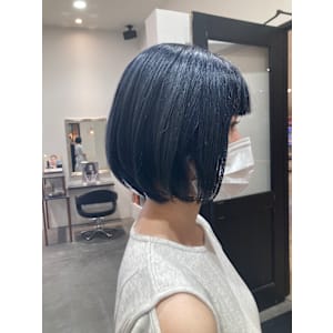 ネイビーブルージュ