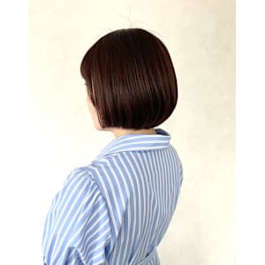 イノアカラーオレンジピンク・丸みリップラインミニボブ