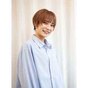 マッシュショート　ショート　ハイトーンショート　