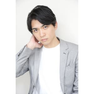 カット/ヘッドスパ/メンズ/眉毛/パーマ/マンツーマン