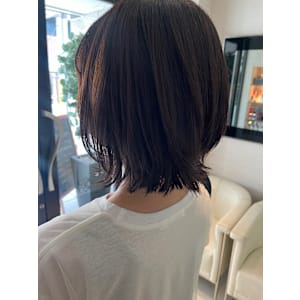 くびれボブヘア