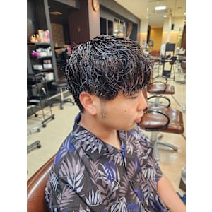 マッシュ×ツイストスパイラルパーマ