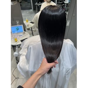 姫カットカールセミディシアーカラー