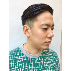 ３０代４０代大人メンズ刈り上げ外国人風ベリーショート髪型