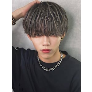 BLEACHi心斎橋店×ショート