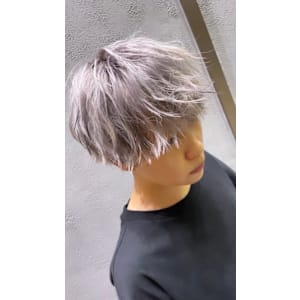 _WHITE 天神店×ショート