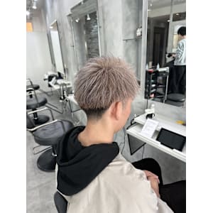 _WHITE 天神店×ショート