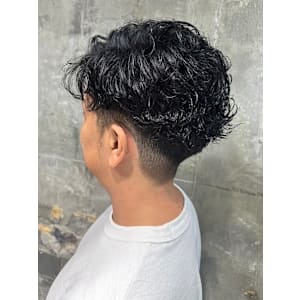 刈上げ×無造作スパイラルパーマ